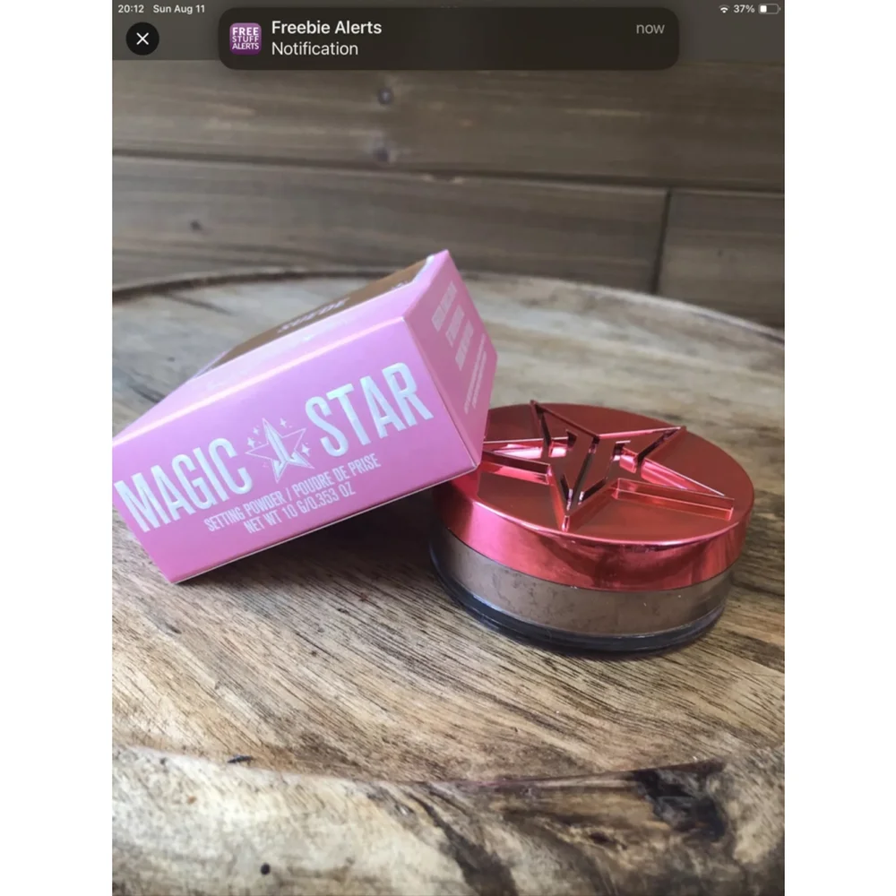 JEFFREE STAR ~ MAGIC STAR SETTING POWDER IN SUEDE ~ SEALED ~ FULL SIZE ~ NWT